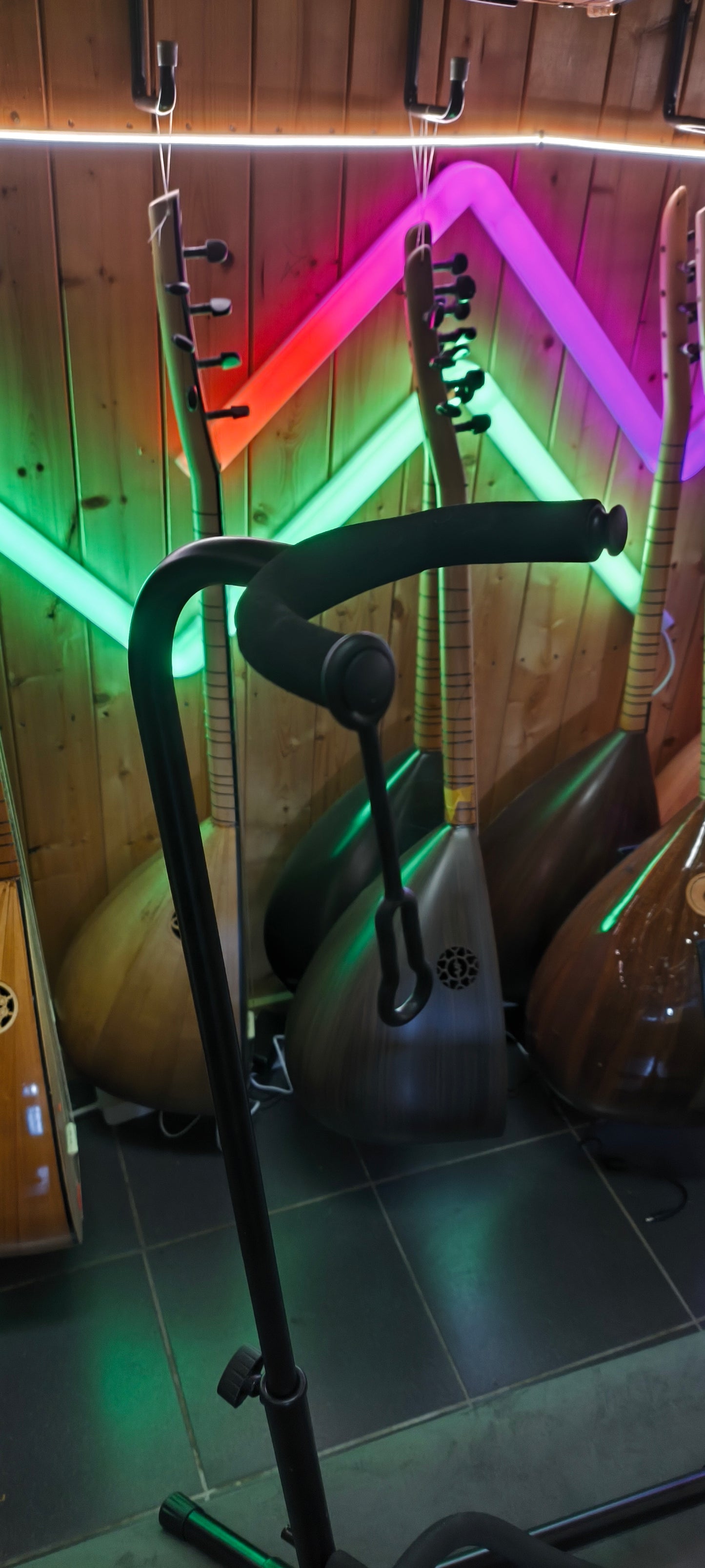 Saz-Baglama Standaard Statief Houder