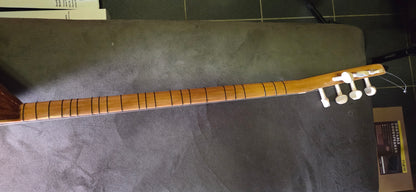 B STOCK Orta kalite Uzun sap Maun agaci 40,5 tekne