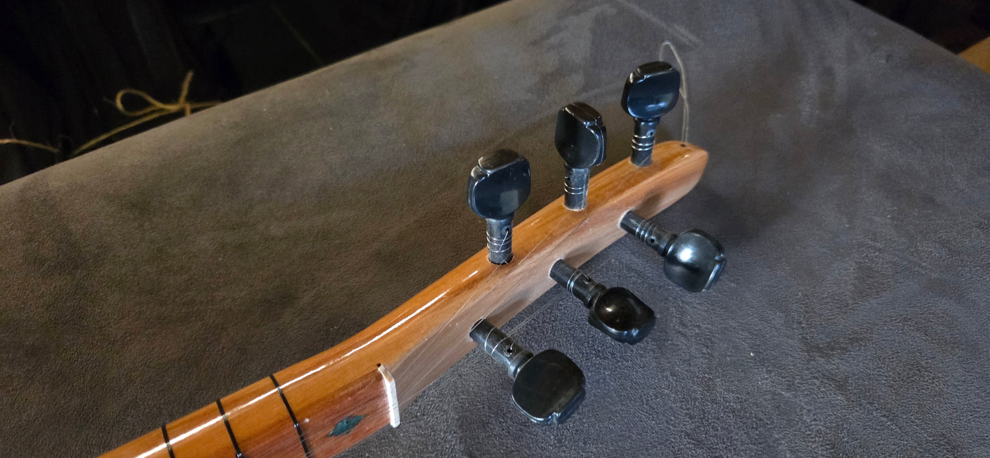 CURA MINI SAZ Orta kalite Kompozit tekne 26,5 Tekne