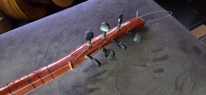 Orta Kalite Kisa Sap Maun Agaci 40 tekne + jack