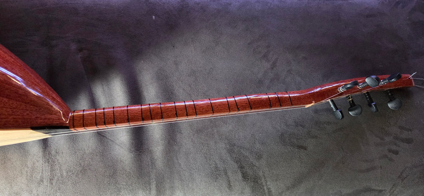 Orta Kalite Kisa Sap Maun Agaci 40 tekne + jack